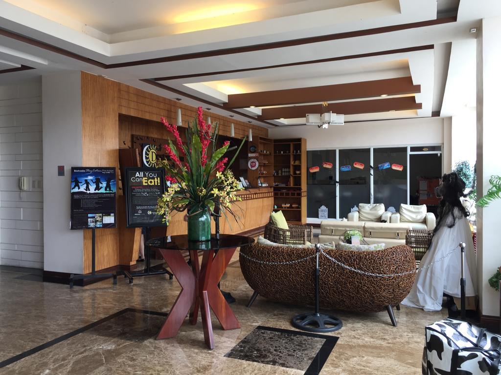 Cityland Jane'S Apartment Tagaytay City Buitenkant foto