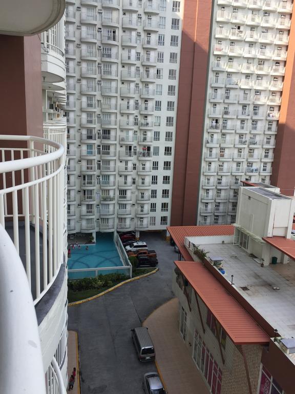 Cityland Jane'S Apartment Tagaytay City Buitenkant foto